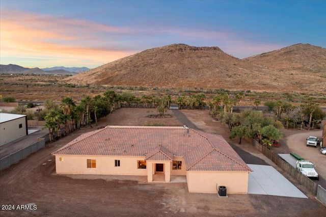 36648 N 27TH Avenue, Phoenix, AZ 85086