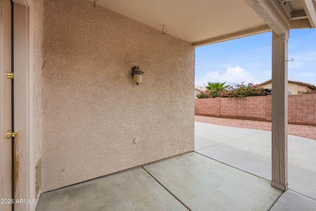 4512 E Windsong Drive, Phoenix, AZ 85048