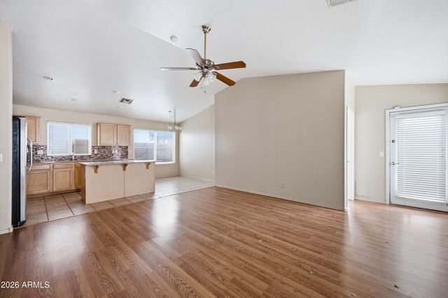 4512 E Windsong Drive, Phoenix, AZ 85048