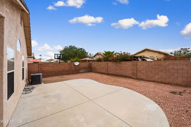 4512 E Windsong Drive, Phoenix, AZ 85048