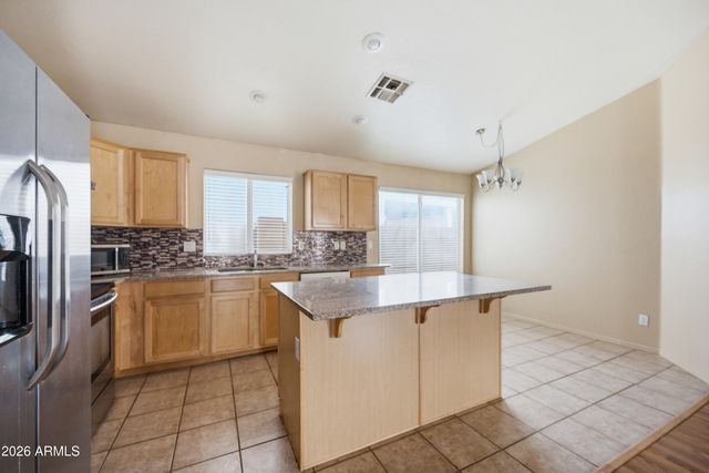 4512 E Windsong Drive, Phoenix, AZ 85048