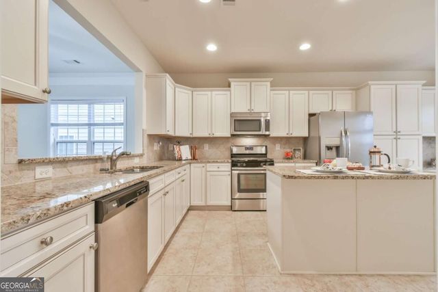 6632 Fawn Meadow Lane, Hoschton, GA 30548