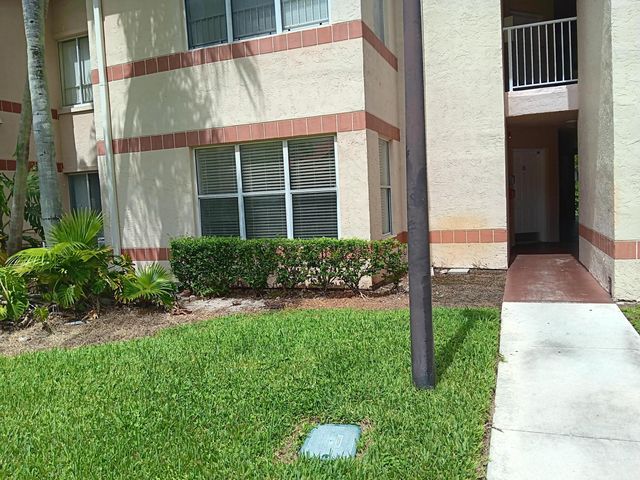 3440 PINEWALK Drive N 515, Margate, FL 33063
