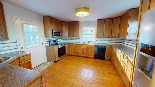 1428 Poquoson AVE, Poquoson, VA 23662