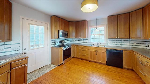 1428 Poquoson AVE, Poquoson, VA 23662