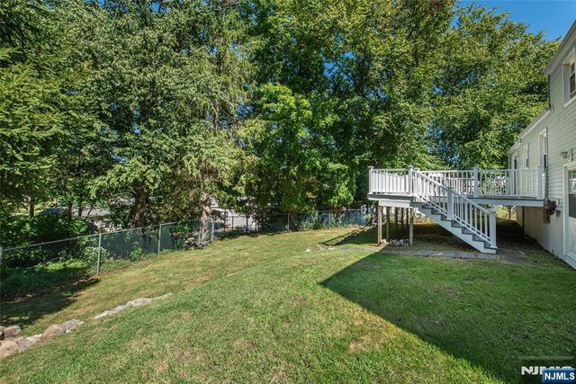 39 Warren Trail, Denville Township, NJ 07834