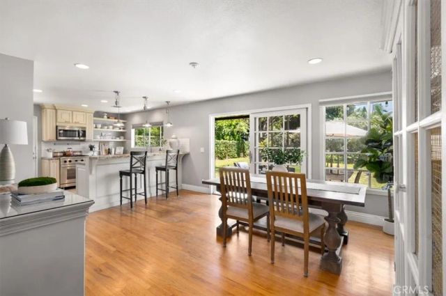 13352 Fairmont Way, North Tustin, CA 92705