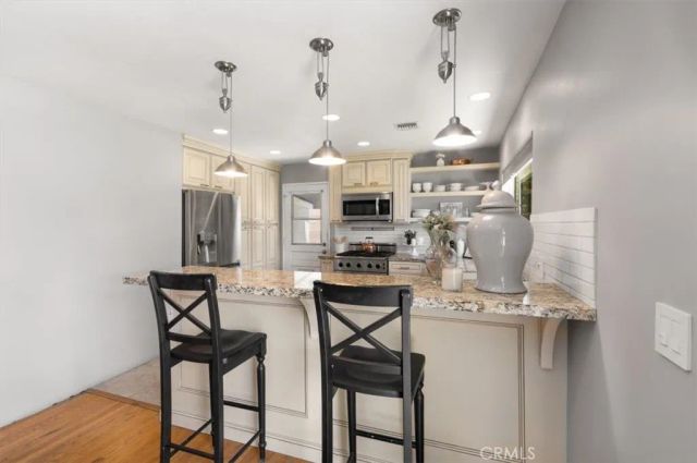 13352 Fairmont Way, North Tustin, CA 92705