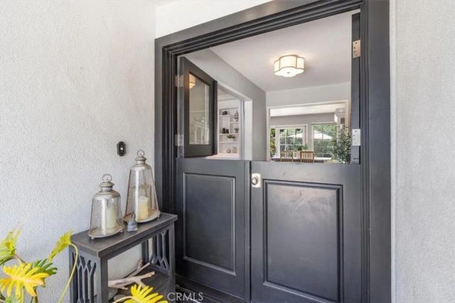 13352 Fairmont Way, North Tustin, CA 92705