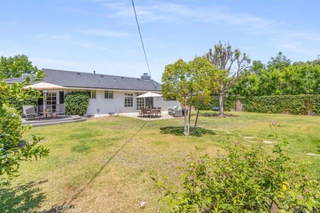 13352 Fairmont Way, North Tustin, CA 92705