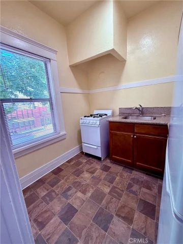 406 Linden Avenue 15, Long Beach, CA 90802