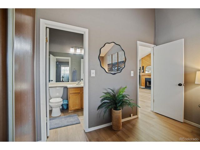 9669 W Chatfield Ave A, Littleton, CO 80128