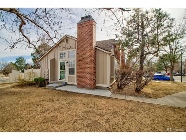 9669 W Chatfield Ave A, Littleton, CO 80128
