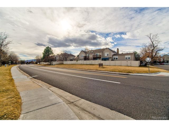 9669 W Chatfield Ave A, Littleton, CO 80128