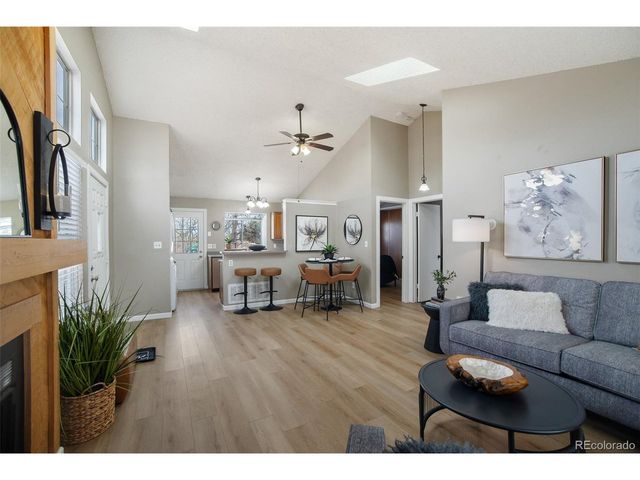 9669 W Chatfield Ave A, Littleton, CO 80128