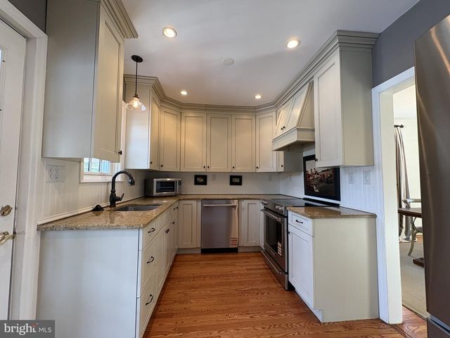 112 W PARK PL, Newark, DE 19711