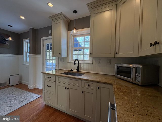 112 W PARK PL, Newark, DE 19711