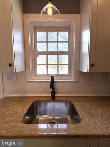 112 W PARK PL, Newark, DE 19711