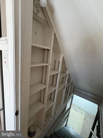 112 W PARK PL, Newark, DE 19711