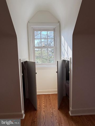 112 W PARK PL, Newark, DE 19711