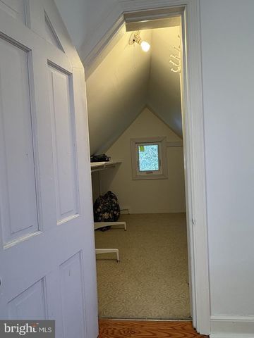 112 W PARK PL, Newark, DE 19711