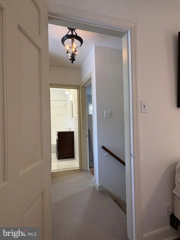 112 W PARK PL, Newark, DE 19711