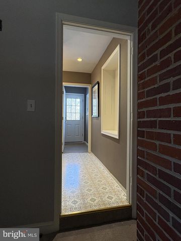 112 W PARK PL, Newark, DE 19711