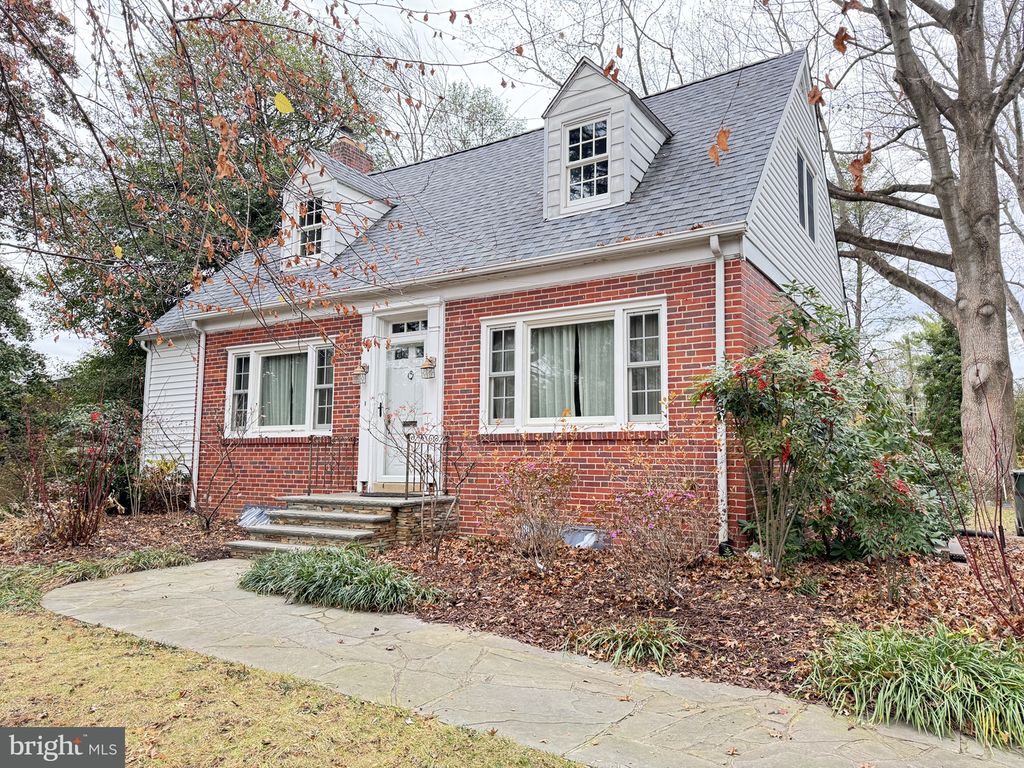 112 W PARK PL, Newark, DE 19711