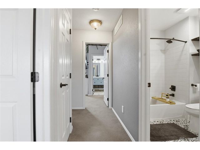 16221 White Hawk Dr, Parker, CO 80134