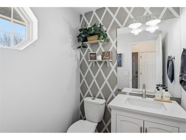 16221 White Hawk Dr, Parker, CO 80134
