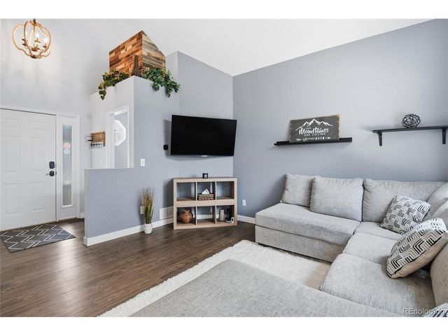 16221 White Hawk Dr, Parker, CO 80134