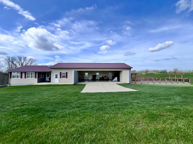 90 Pilots Dream Drive, Dry Ridge, KY 41035