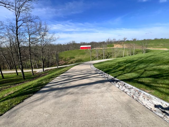 90 Pilots Dream Drive, Dry Ridge, KY 41035