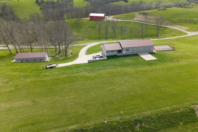 90 Pilots Dream Drive, Dry Ridge, KY 41035