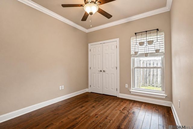 18436 Lake Stream Dr, Greenwell Springs, LA 70739