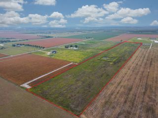 15022 Armstrong Road, Guy, TX 77444