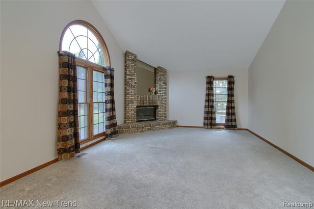 7252 Steeplechase Drive, Saline, MI 48176