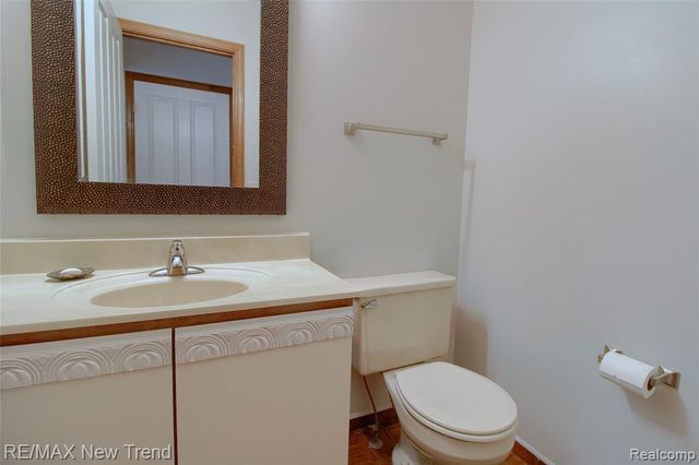 7252 Steeplechase Drive, Saline, MI 48176