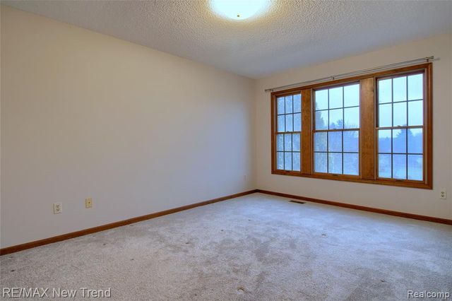 7252 Steeplechase Drive, Saline, MI 48176