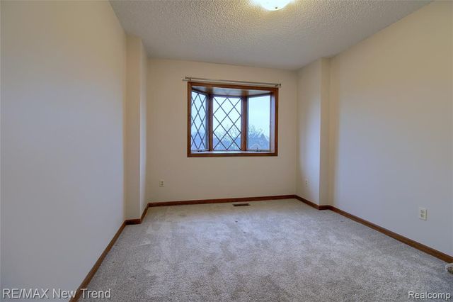 7252 Steeplechase Drive, Saline, MI 48176