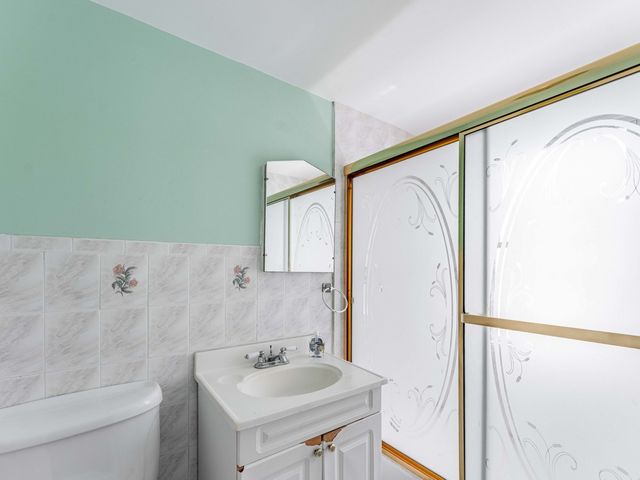 3311 S Damen Avenue, Chicago, IL 60608