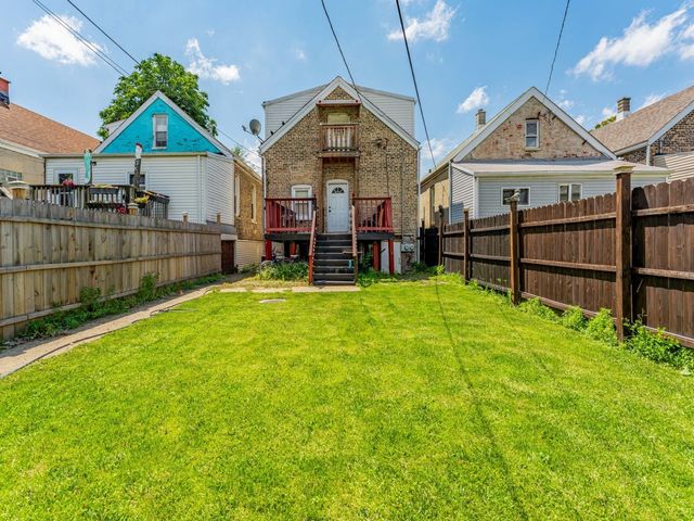 3311 S Damen Avenue, Chicago, IL 60608