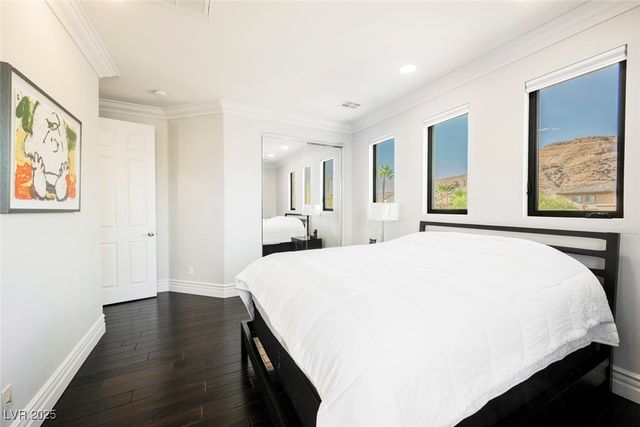 2486 Grassy Spring Place, Las Vegas, NV 89135