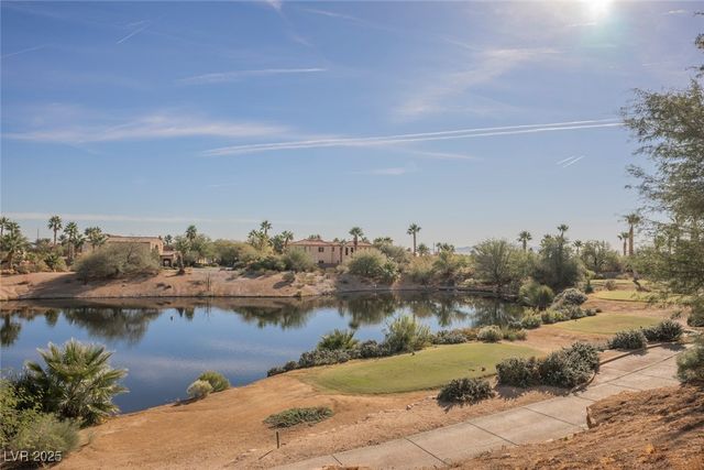 2486 Grassy Spring Place, Las Vegas, NV 89135