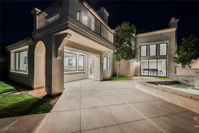 2486 Grassy Spring Place, Las Vegas, NV 89135