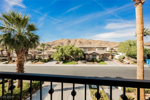 2486 Grassy Spring Place, Las Vegas, NV 89135