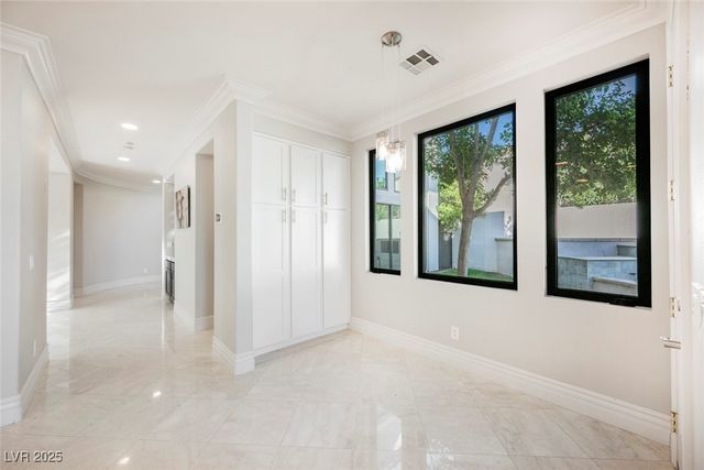 2486 Grassy Spring Place, Las Vegas, NV 89135