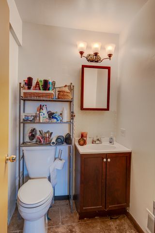 1960 185th Street, Lansing, IL 60438