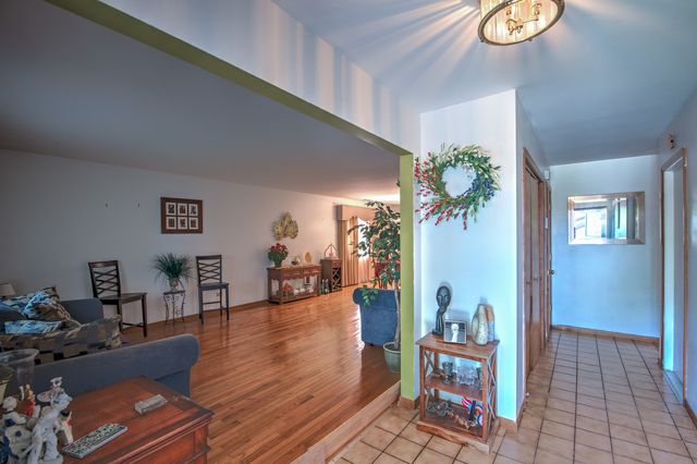 1960 185th Street, Lansing, IL 60438