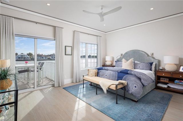 4000 Gulf Shore BLVD N 400, Naples, FL 34103